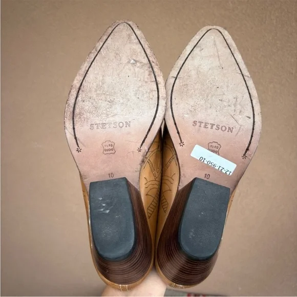 Stetson: Camel Embossed Leather Western Mule: Size 10 - Picture 8 of 9